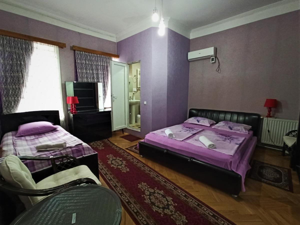 Guesthouse Lilia &Wine Celler 텔라비 외부 사진