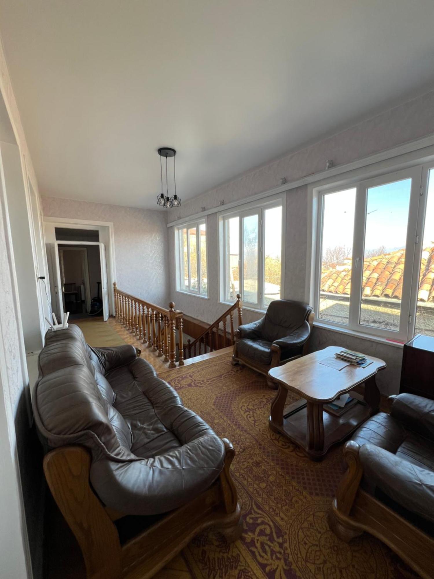 Guesthouse Lilia &Wine Celler 텔라비 외부 사진